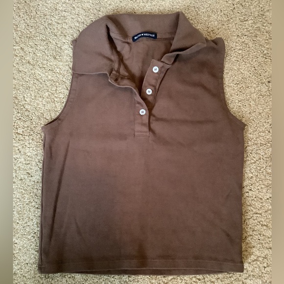 Cute Crop Top in chocolate brown! - Picture 1 of 2